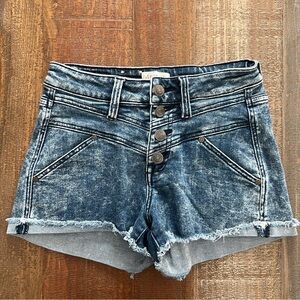 Shyanne | Women’s Denim High-Waisted Shorts | Size 27